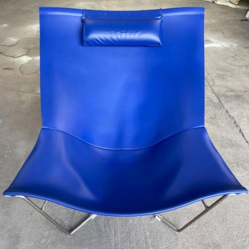 Changement de teinte de ce joli fauteuil David Weeks (1990)